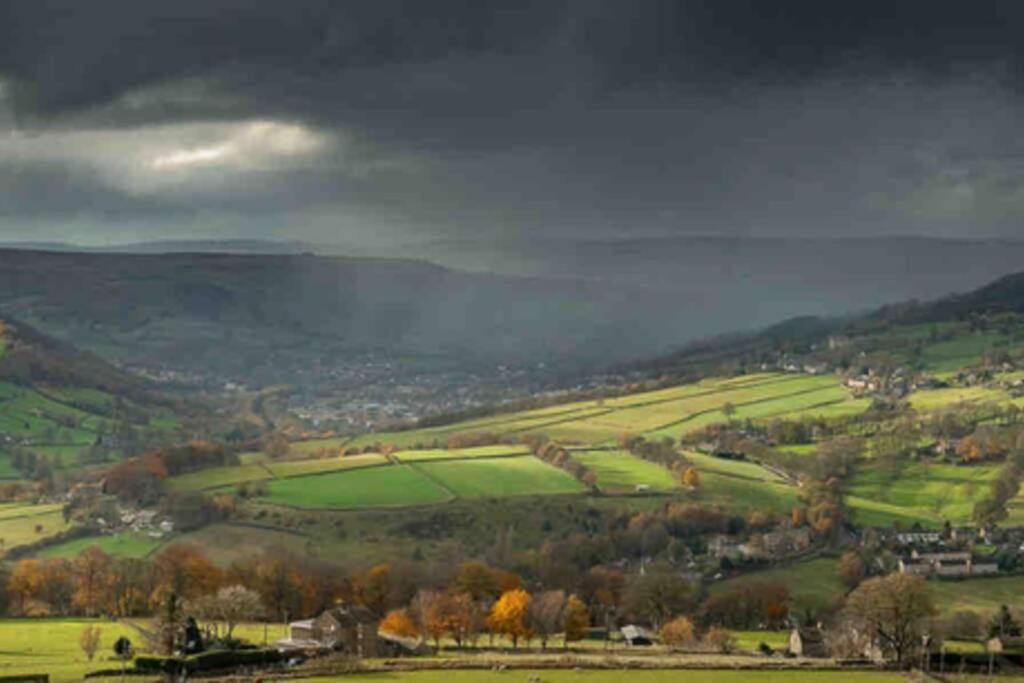 Entire Cottage In The Beautiful Calder Valley Halifax Exterior foto